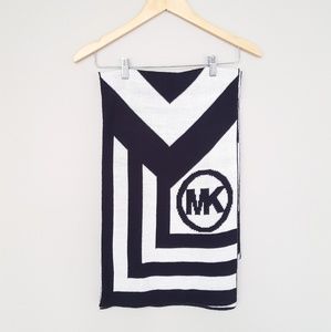 Michael Kors Accessories - Michael Kors β’ Scarf π§£ Michael Kors Accessories - Michael Kors β’ Scarf π§£
